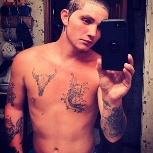 Meet your Posher, Tyler